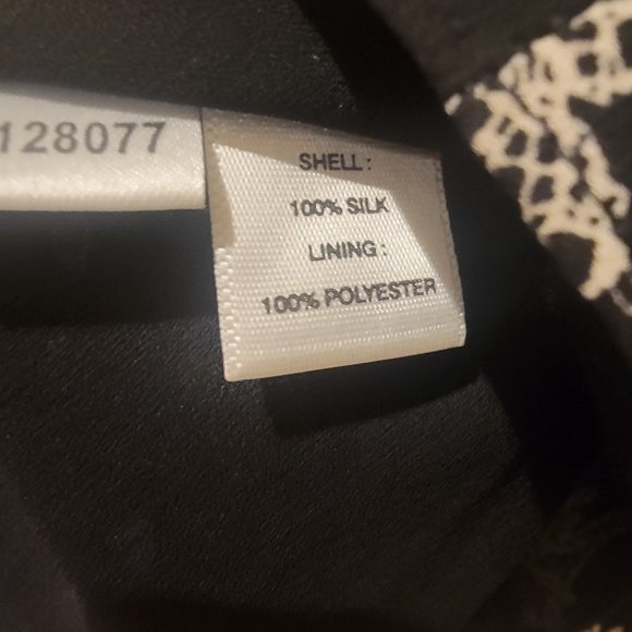 Ann Taylor Silk Dress Size 2P Black White Floral Sleeveless Ribbon Flowy Classy - Picture 4 of 4